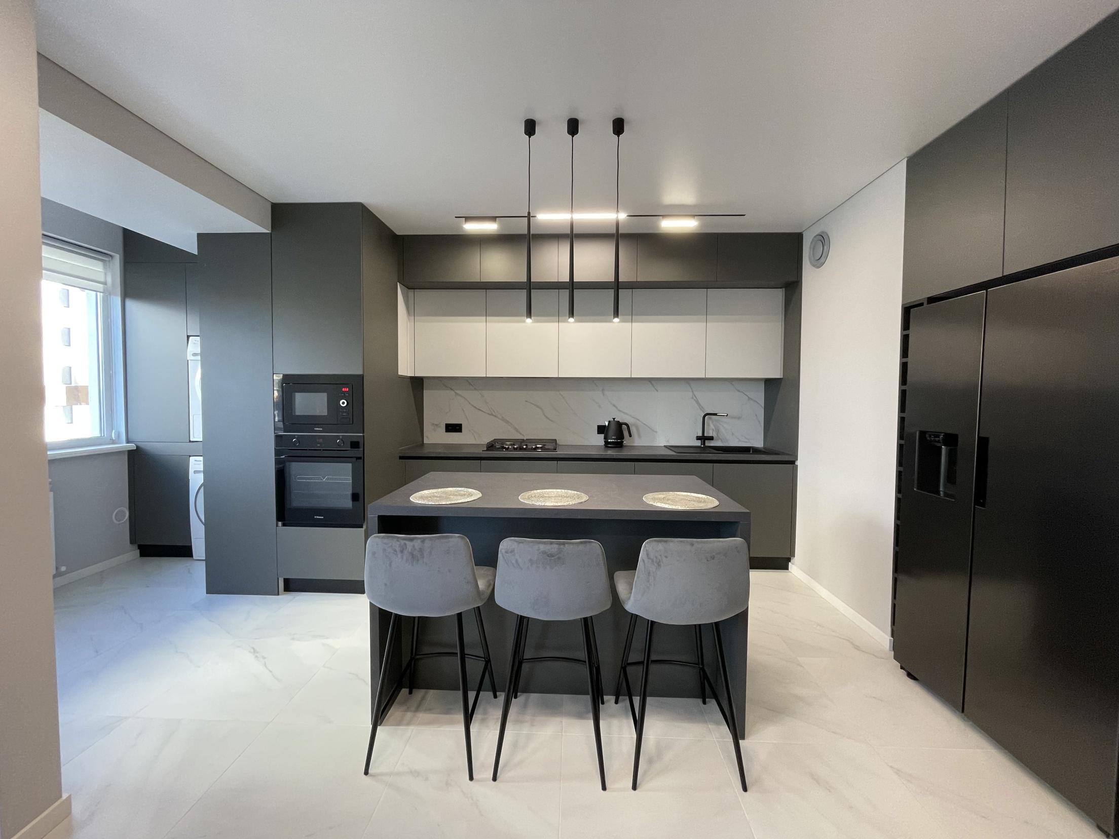 mun. Chisinau, sec. Ciocana,  str.  Mircea cel Bătrîn  41 